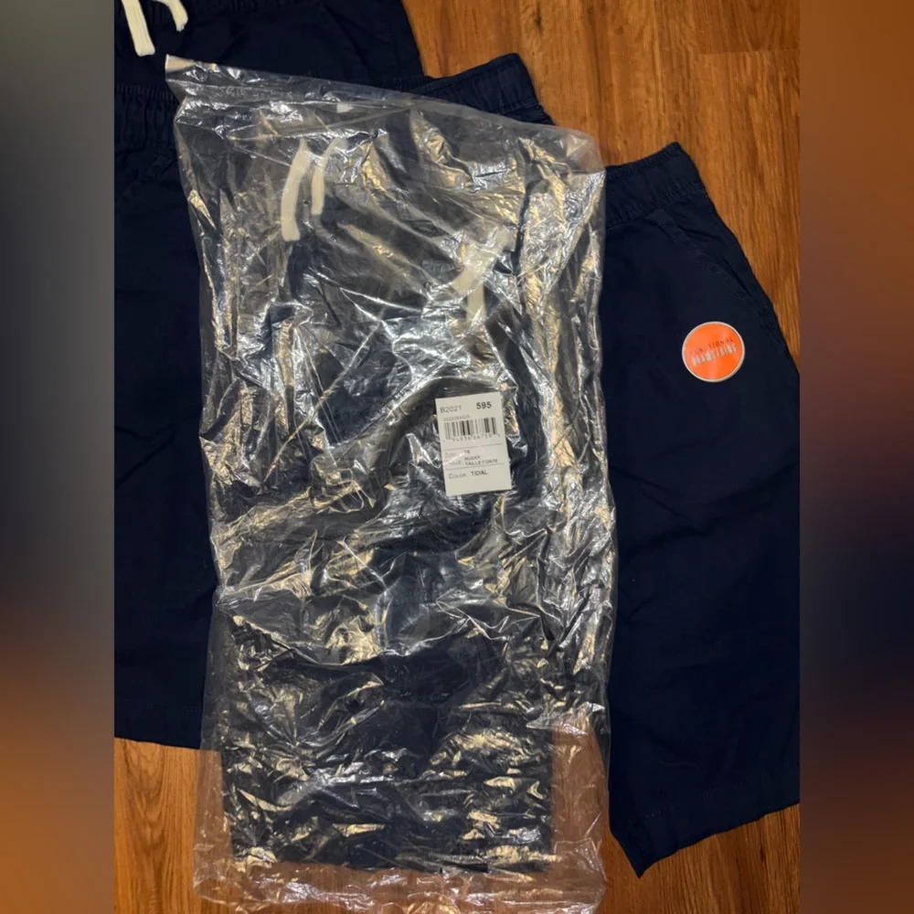 3 pairs of Boys size 16 Husky navy drawstring shorts - Picture 2 of 2